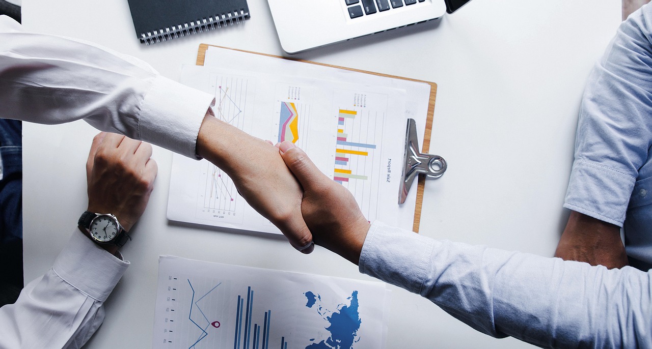 会社設立時の売上の目安はどれくらい？